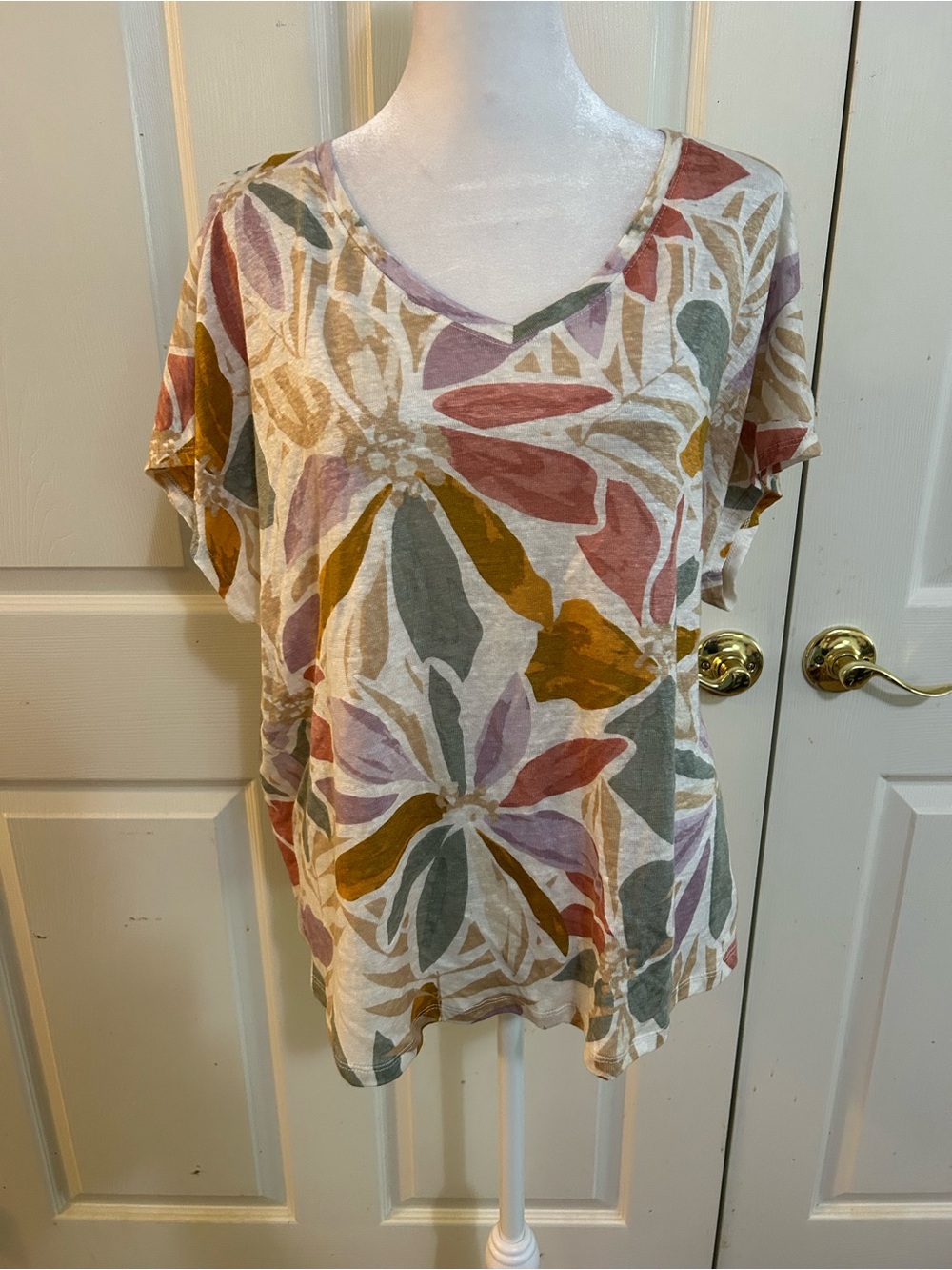 NWT Nicole Miller tropical linen top, XL